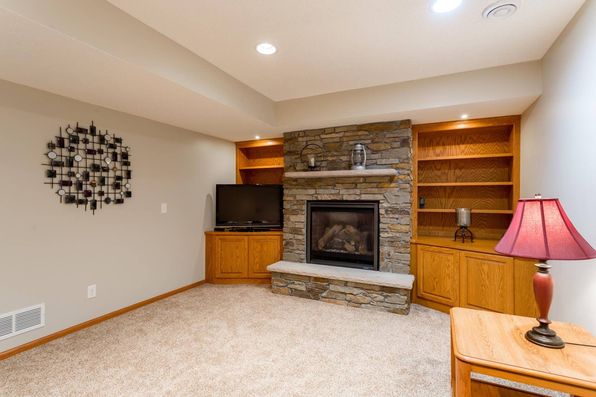 247 Pendryn Hill Circle, Woodbury, MN 55125 247 Pendryn Hill Circle, Woodbury, MN 55125