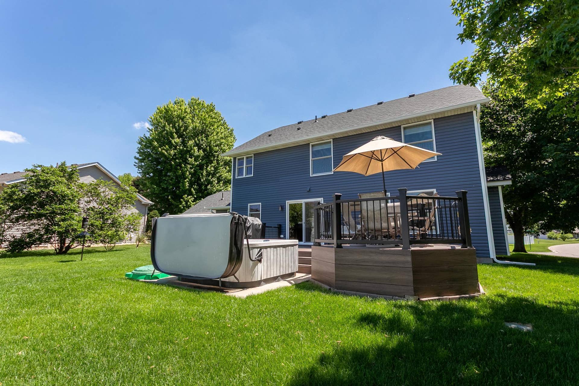 247 Pendryn Hill Circle, Woodbury, MN 55125 247 Pendryn Hill Circle, Woodbury, MN 55125