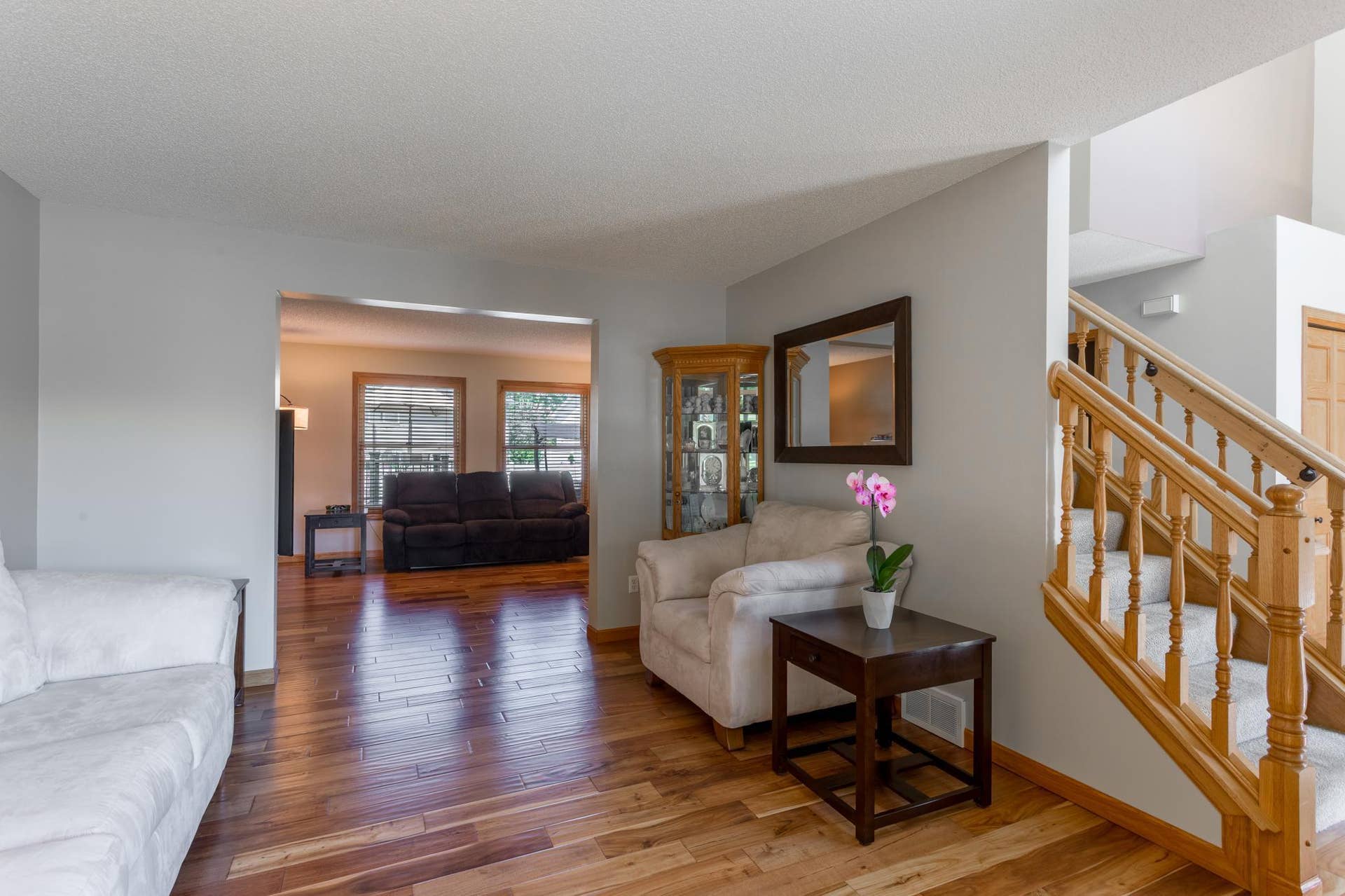 247 Pendryn Hill Circle, Woodbury, MN 55125 247 Pendryn Hill Circle, Woodbury, MN 55125
