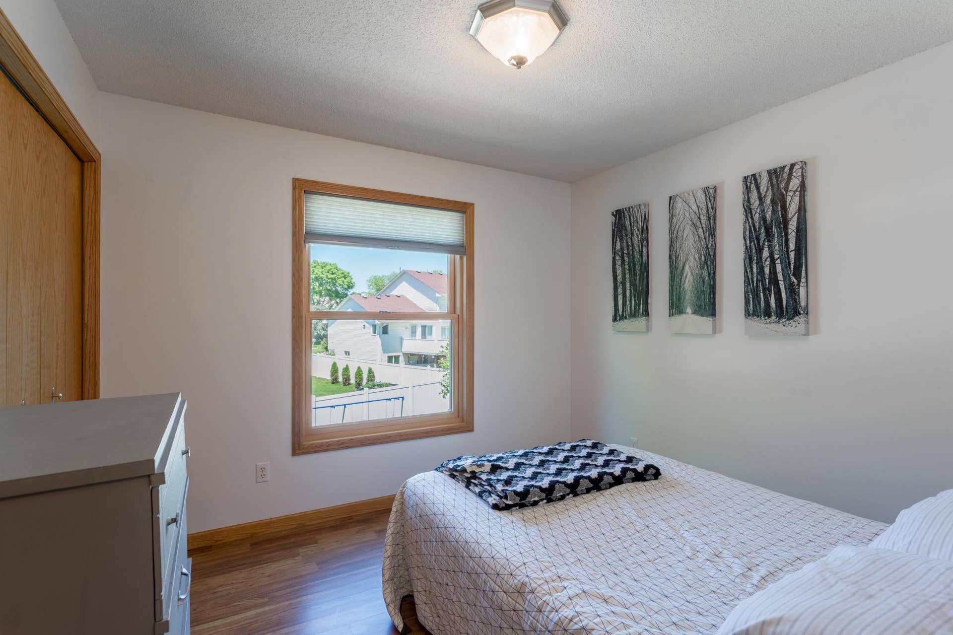 247 Pendryn Hill Circle, Woodbury, MN 55125 247 Pendryn Hill Circle, Woodbury, MN 55125