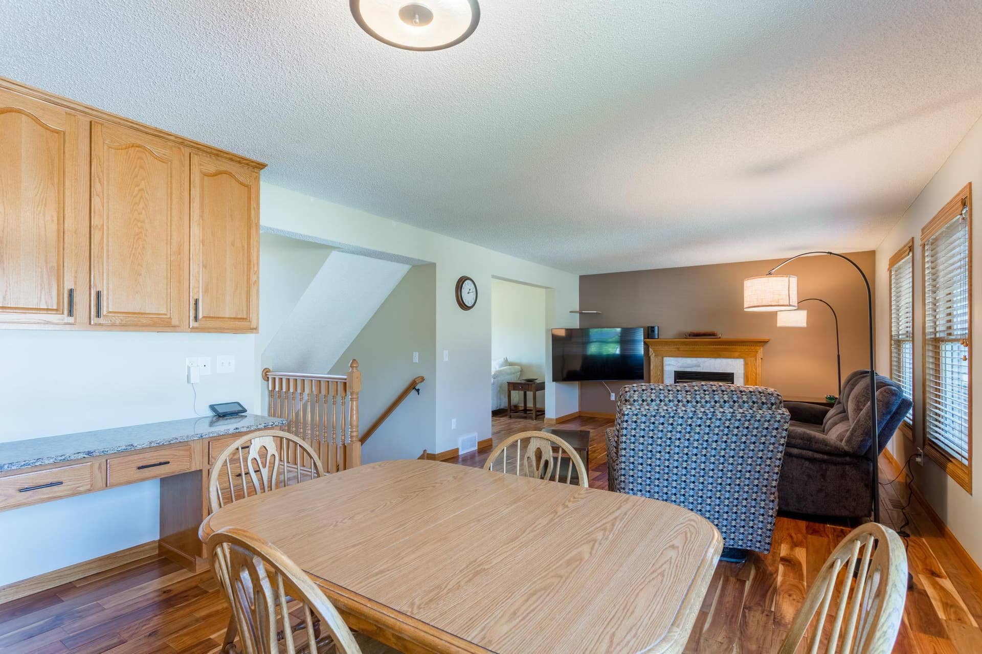247 Pendryn Hill Circle, Woodbury, MN 55125 247 Pendryn Hill Circle, Woodbury, MN 55125