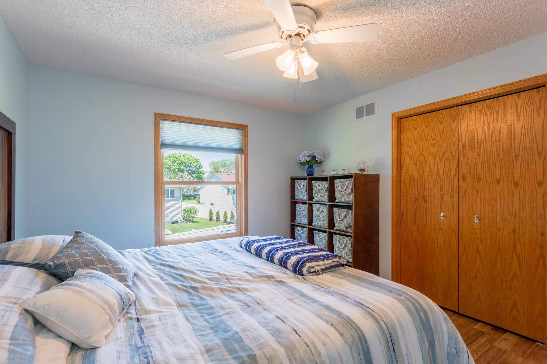 247 Pendryn Hill Circle, Woodbury, MN 55125 247 Pendryn Hill Circle, Woodbury, MN 55125