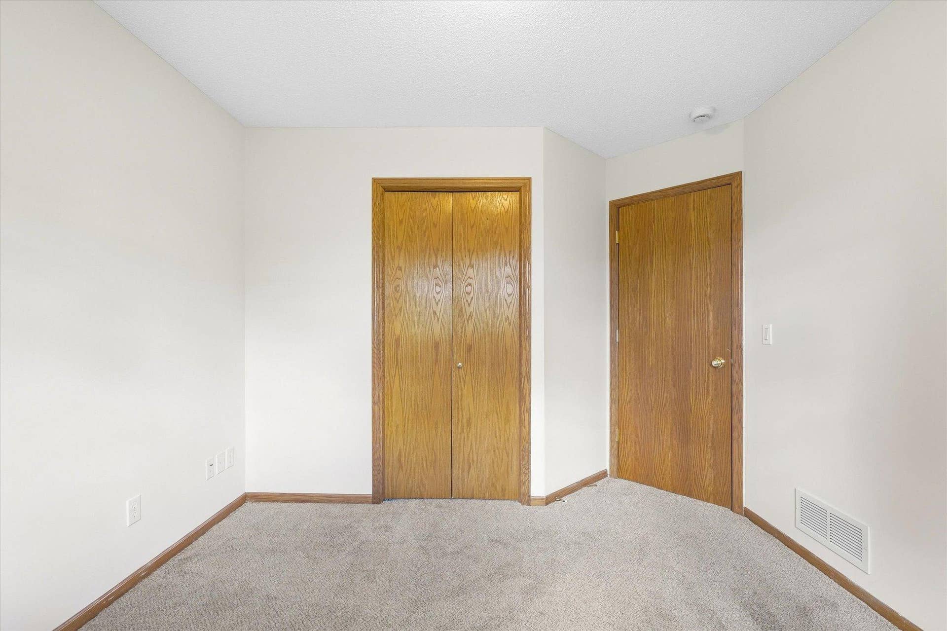 21-Parkview Ln S-16.jpg