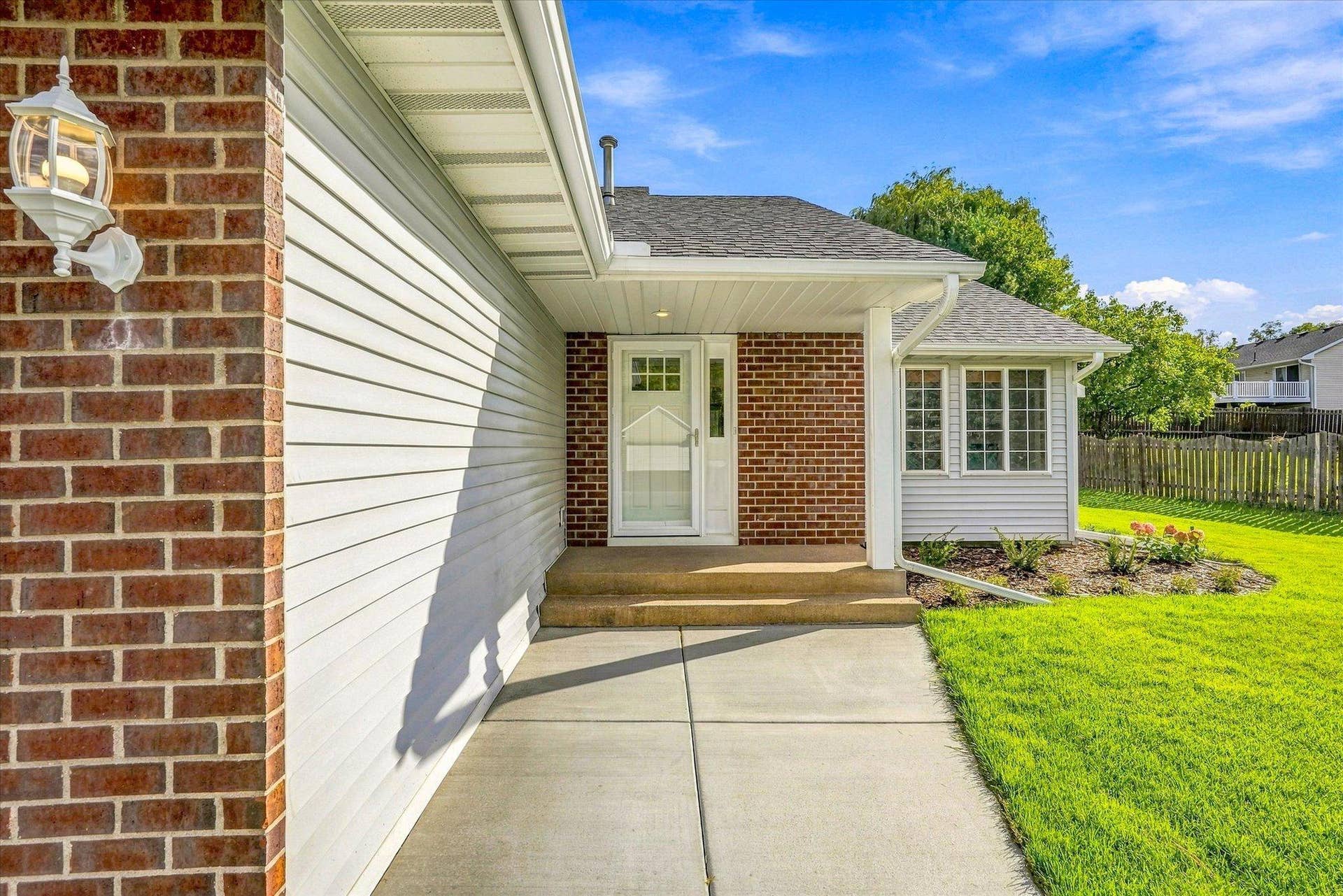 05-Parkview Ln S-34.jpg