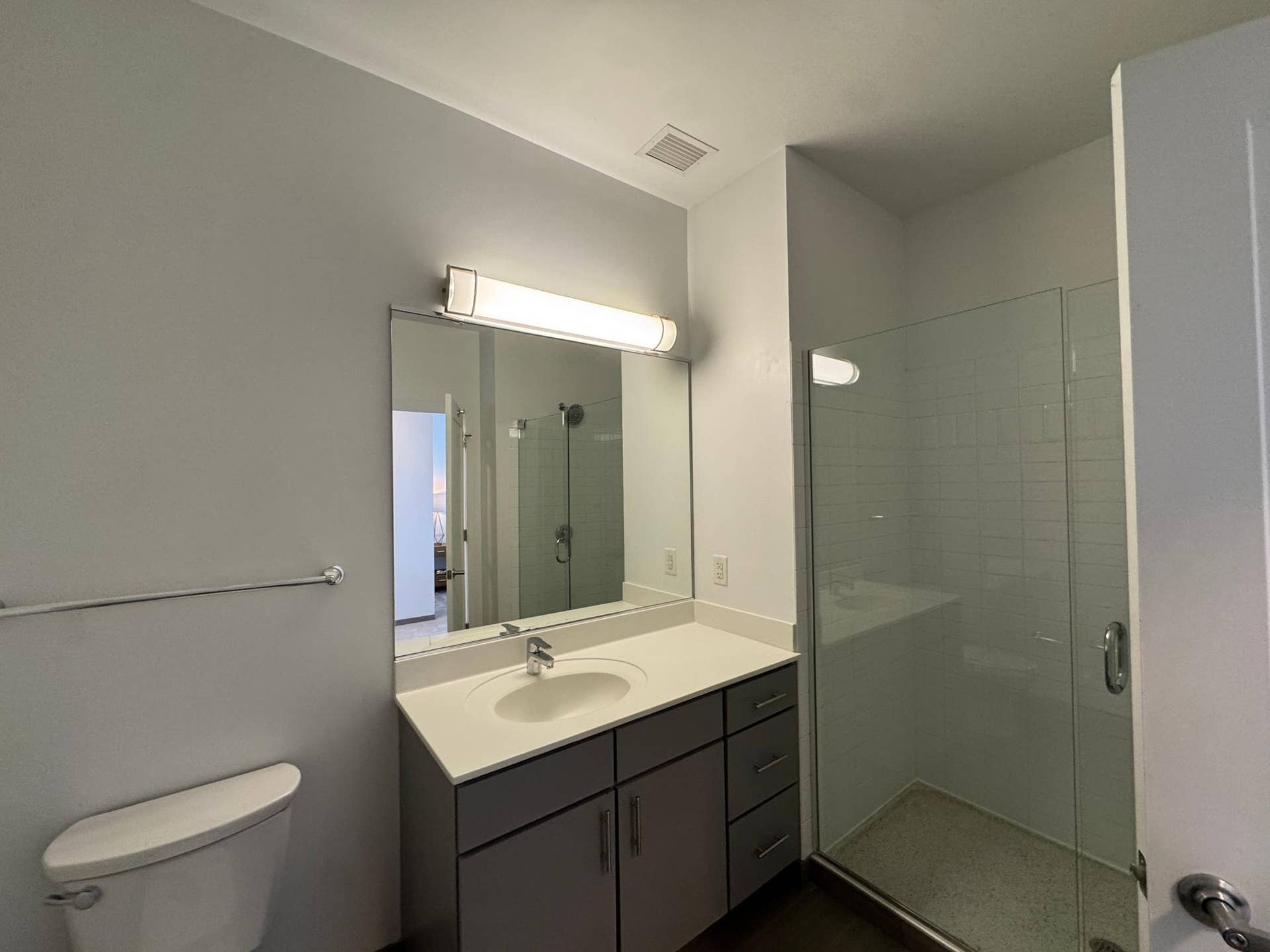 1369 Spruce Pl, #3601, 45, Minneapolis, MN 55403 1369 Spruce Pl, #3601, 45, Minneapolis, MN 55403