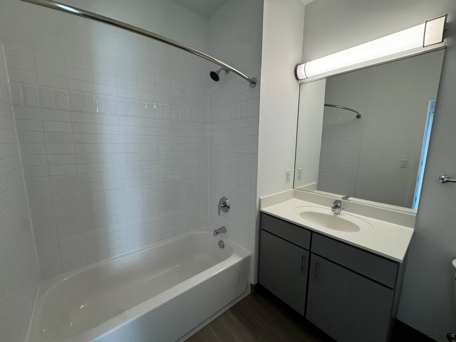1369 Spruce Pl, #3601, 45, Minneapolis, MN 55403 1369 Spruce Pl, #3601, 45, Minneapolis, MN 55403
