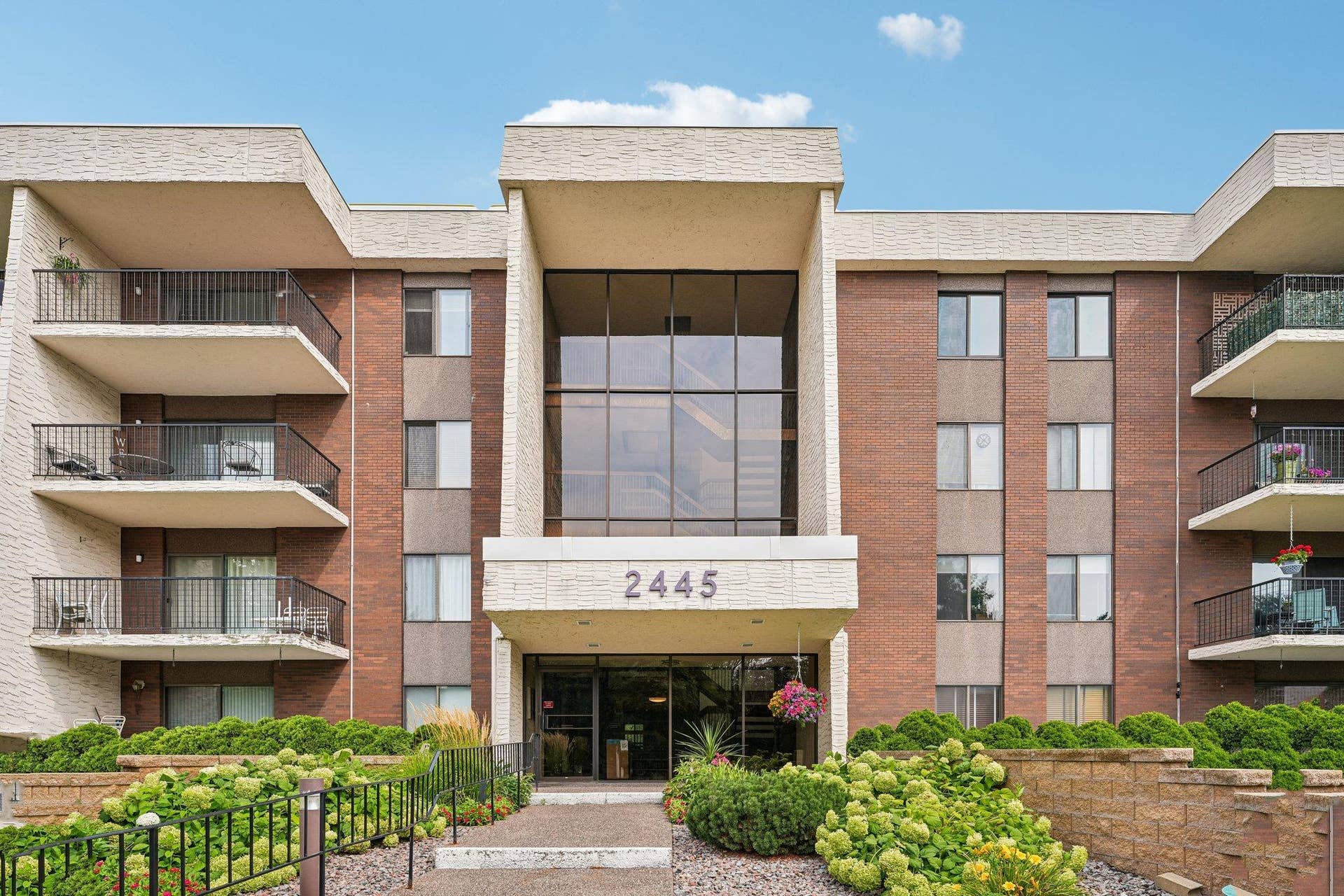 2445 Londin Lane E, #202, Maplewood, MN 55119 1-web-or-mls-Londin Ln E-S1508-001.jpg