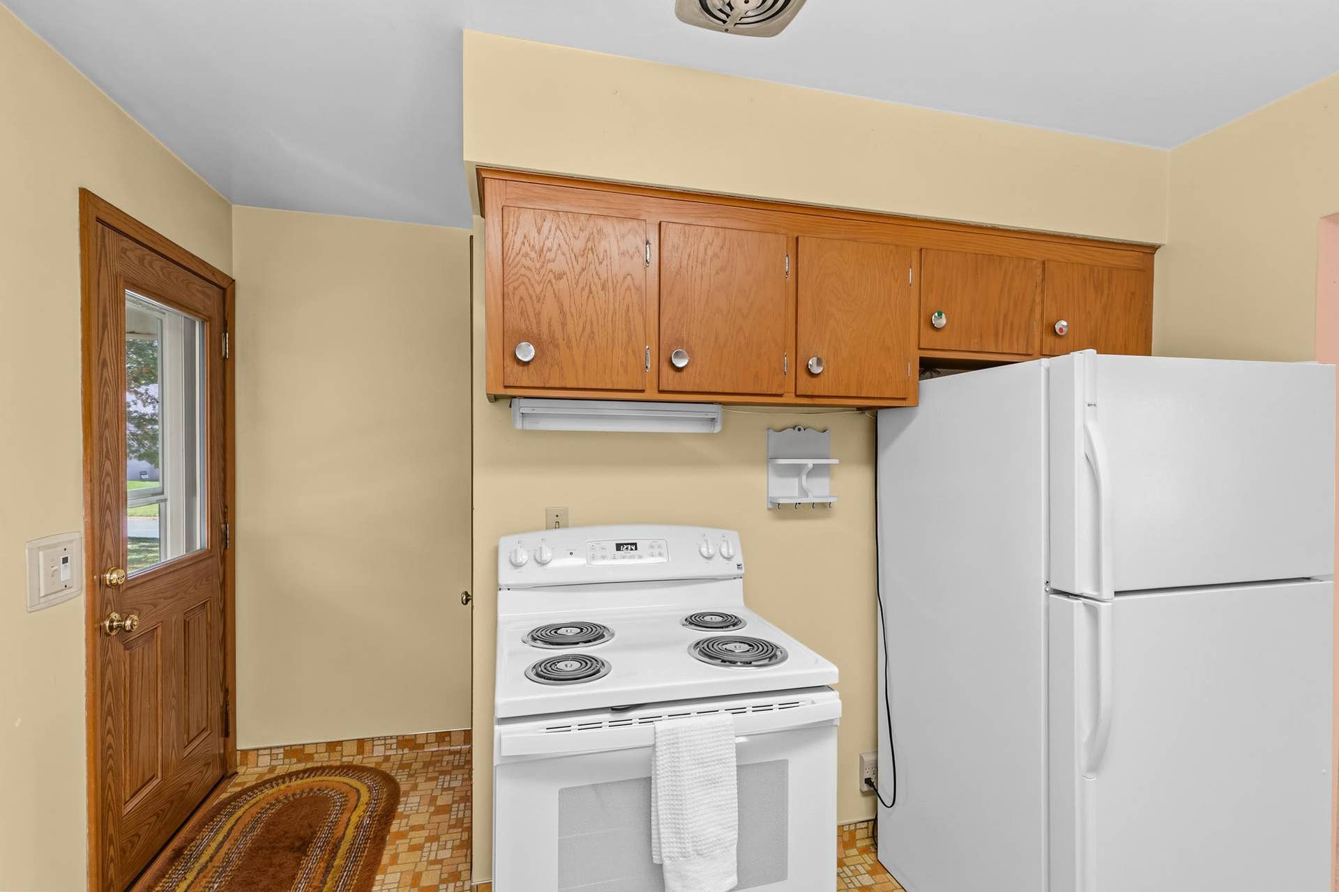 1195 7th Street NW, New Brighton, MN 55112 7th.St (19).jpg