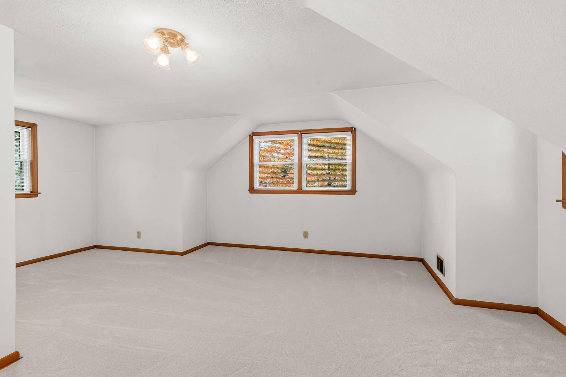1195 7th Street NW, New Brighton, MN 55112 7th.St (24).jpg