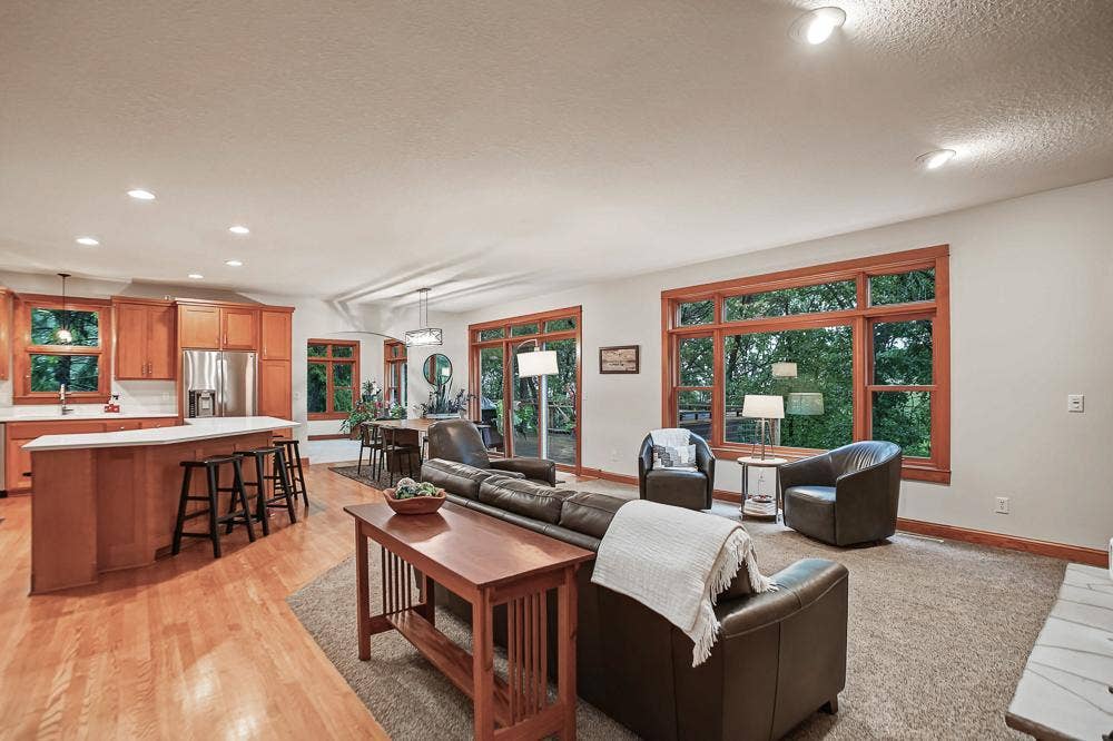 4844 Pinecroft Court N, Stillwater, MN 55082 4844 Pinecroft Court N, Stillwater, MN 55082