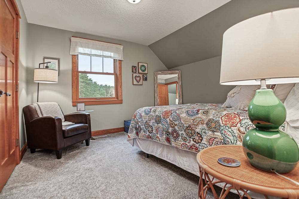 4844 Pinecroft Court N, Stillwater, MN 55082 4844 Pinecroft Court N, Stillwater, MN 55082