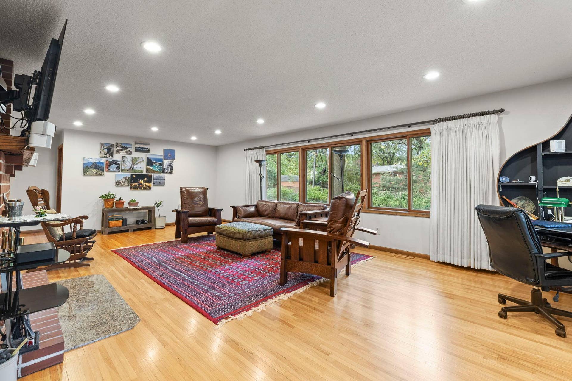 7181 Foxboro Lane, Woodbury, MN 55125