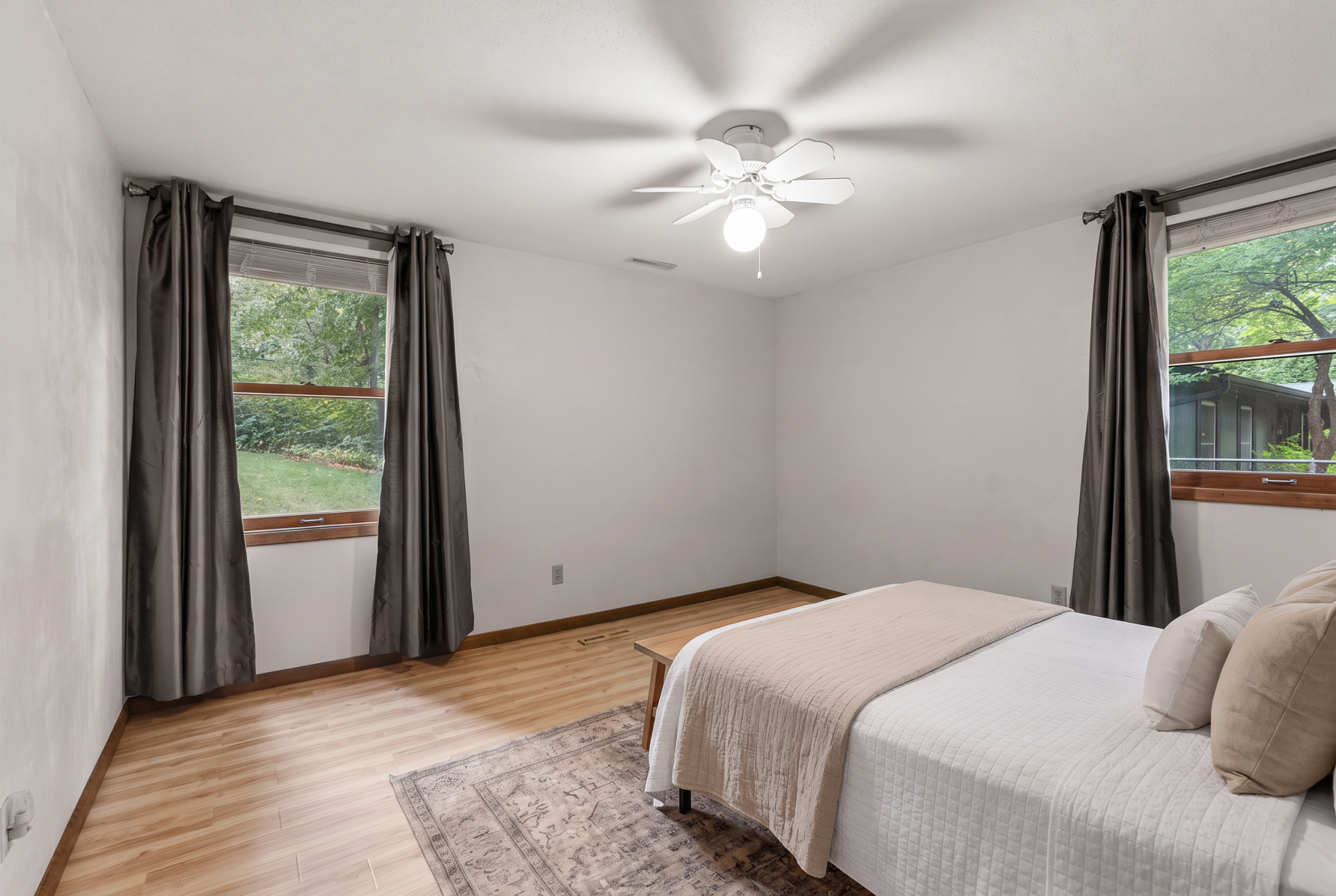 3rd bedroom staged virtually