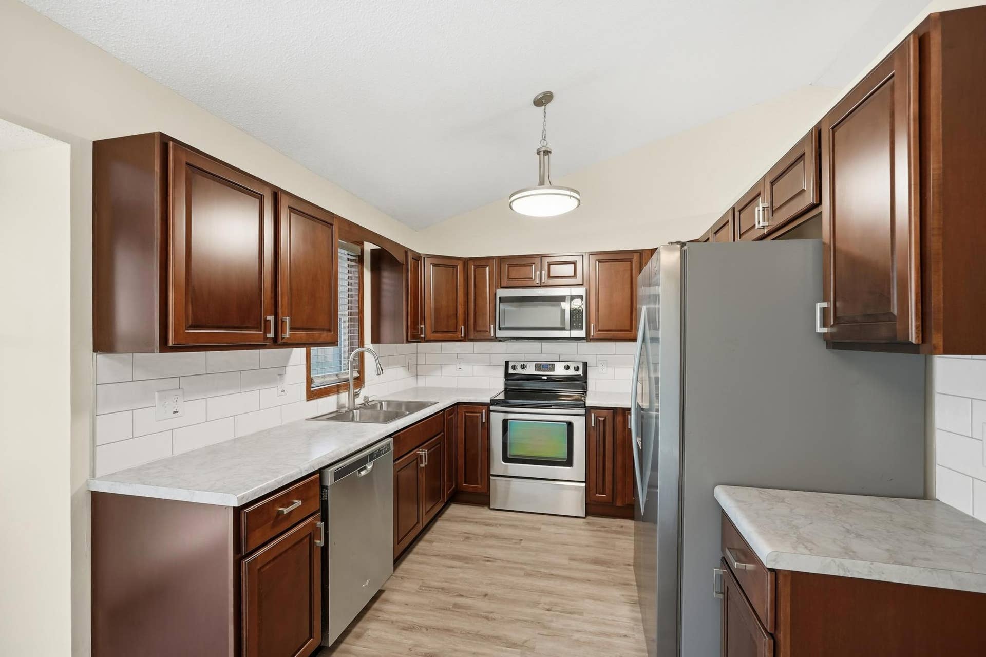9179 Janero Avenue S, Cottage Grove, MN 55016 9179 Janero Avenue S, Cottage Grove, MN 55016