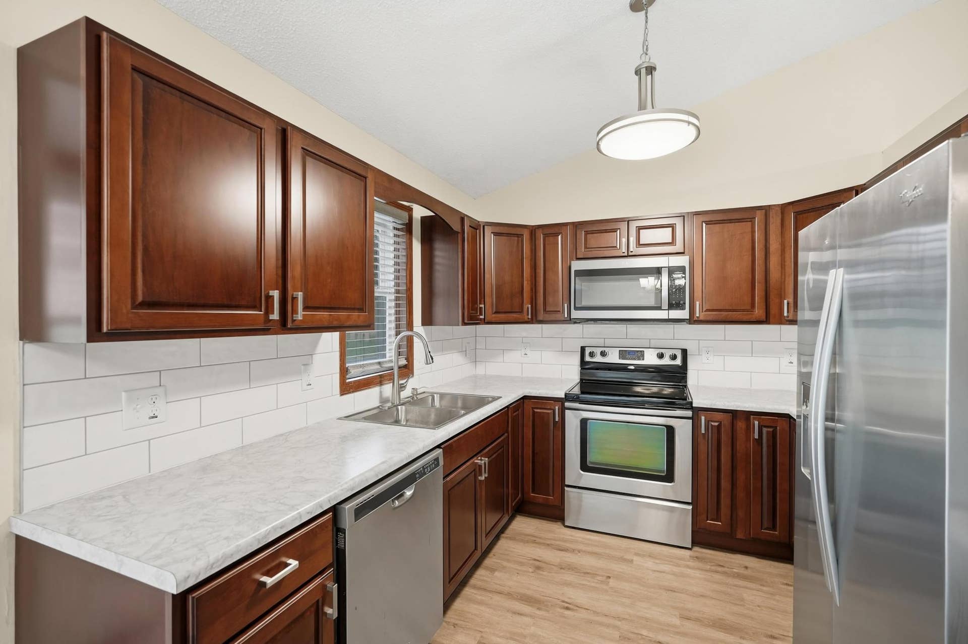 9179 Janero Avenue S, Cottage Grove, MN 55016 9179 Janero Avenue S, Cottage Grove, MN 55016