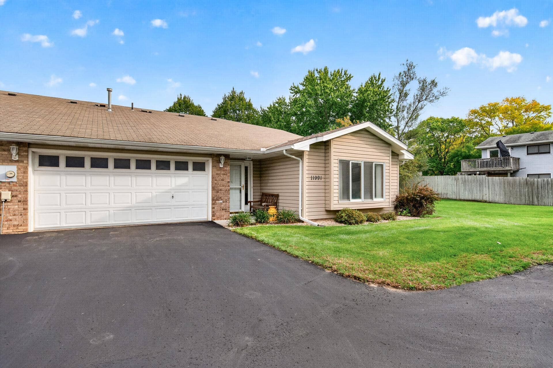 11991 Yellow Pine Street NW, Coon Rapids, MN 55448 11991 Yellow Pine Street NW, Coon Rapids, MN 55448