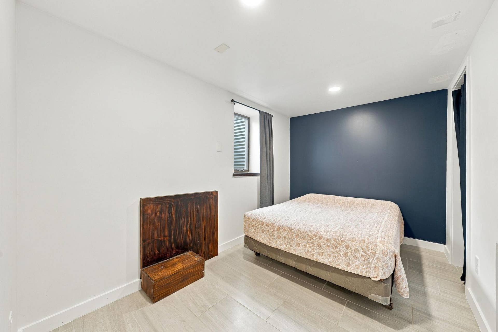 5549 Emerson Avenue S, 38, Minneapolis, MN 55419 21-web-or-mls-5549 Emerson Ave S-16.jpg