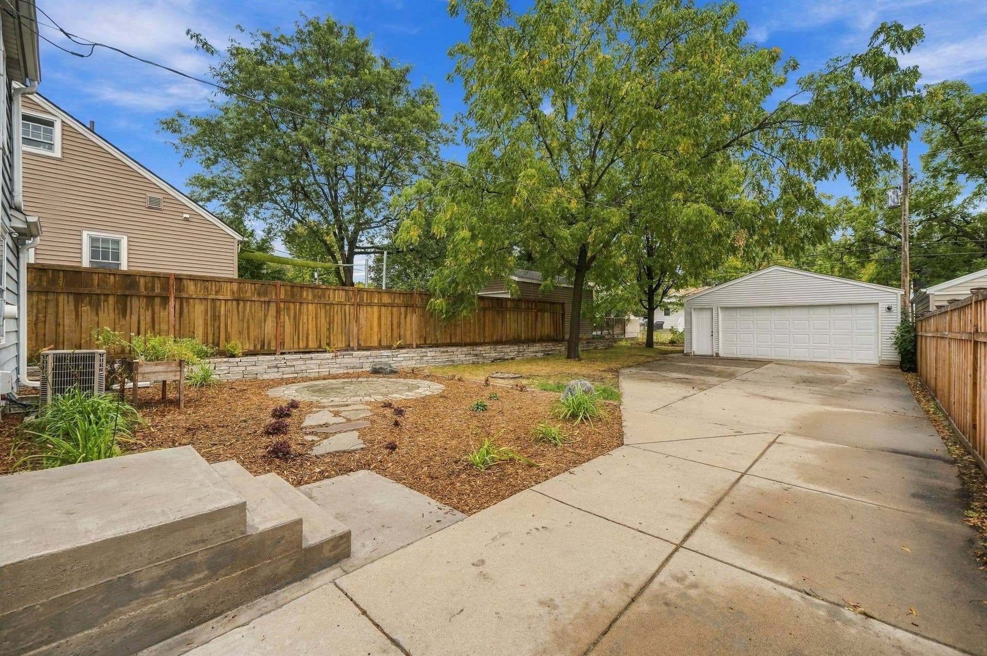 5549 Emerson Avenue S, 38, Minneapolis, MN 55419 26-web-or-mls-5549 Emerson Ave S-21.jpg