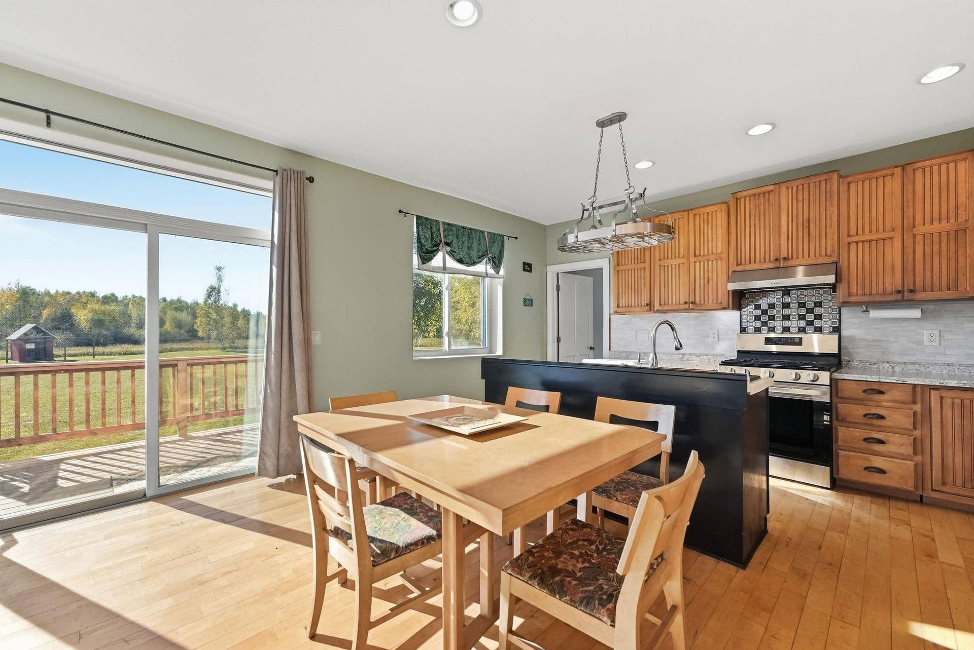 38582 Clover Circle, Hinckley, MN 55037