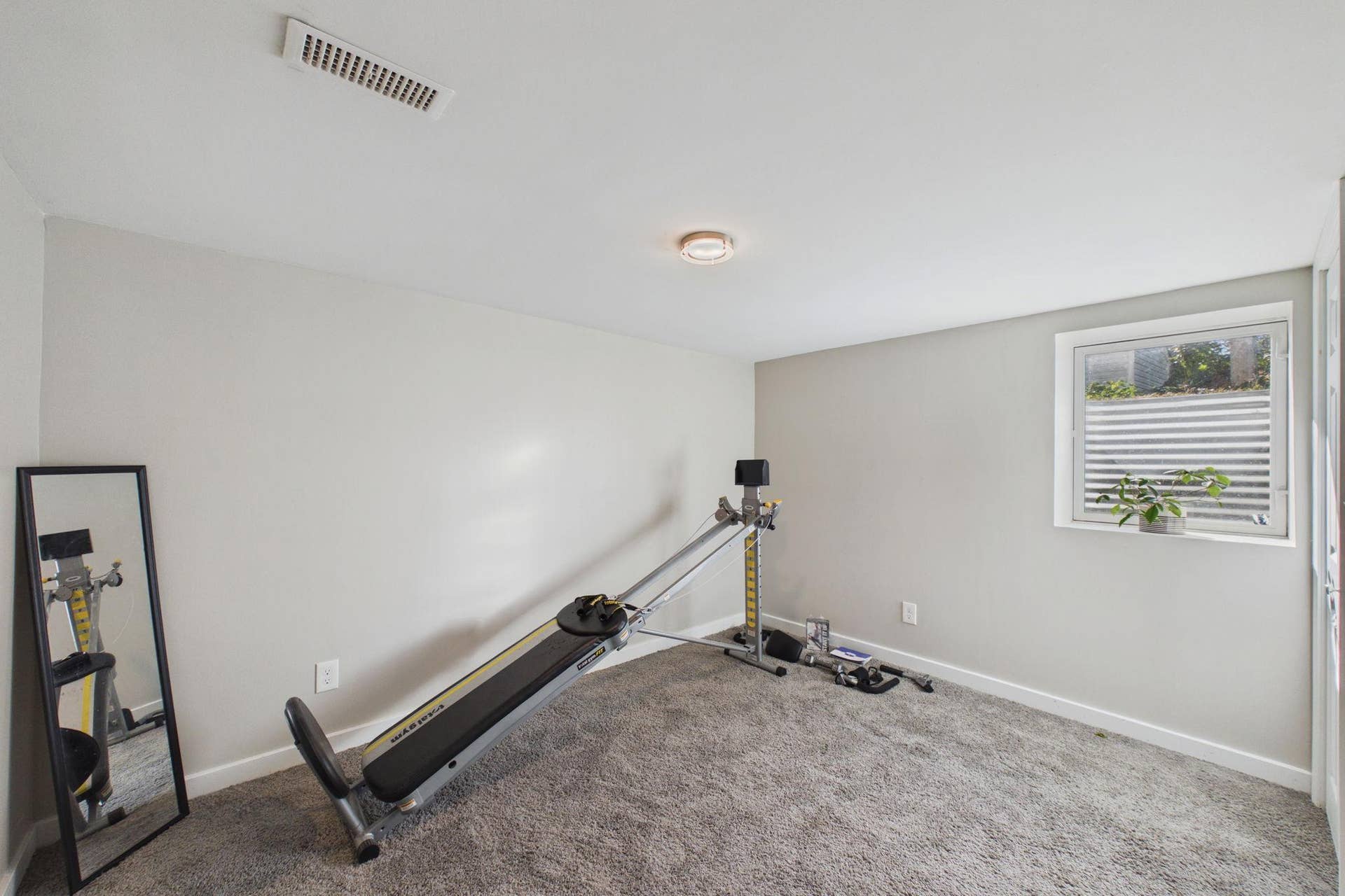 2359 Victoria Street N, Roseville, MN 55113 Basement Bedroom with Egress Window & Walk-In Closet