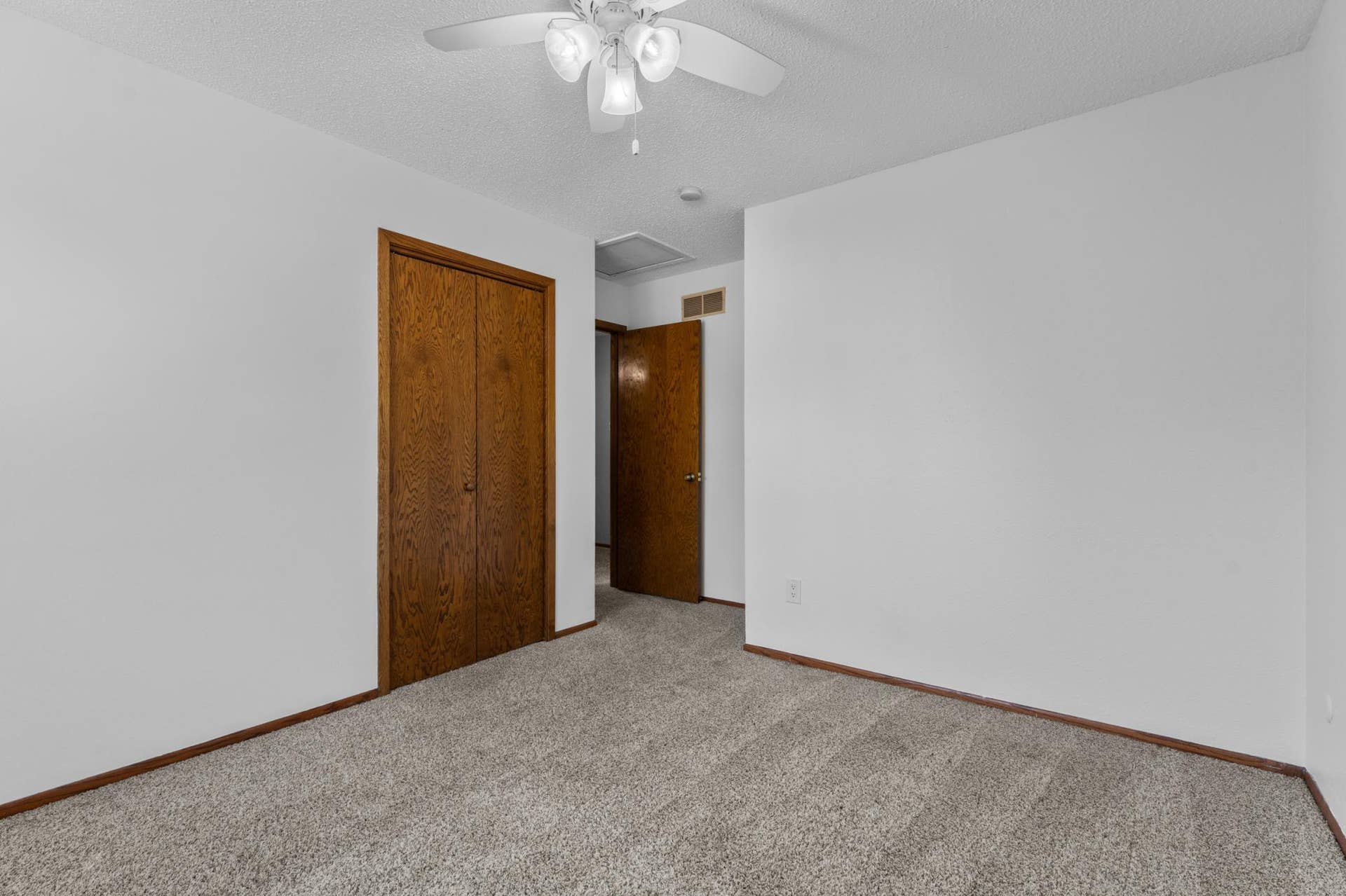 3421 15th Avenue NW, Rochester, MN 55901 18_dsc06697.jpg