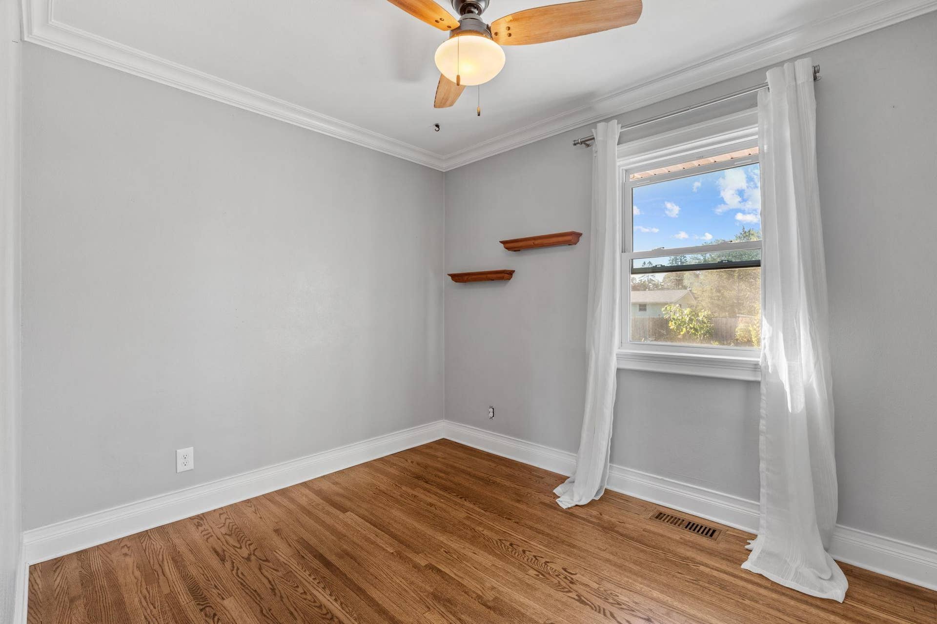 5645 141st Street N, Hugo, MN 55038 25-web-or-mls-5645 141st St N-25.jpg
