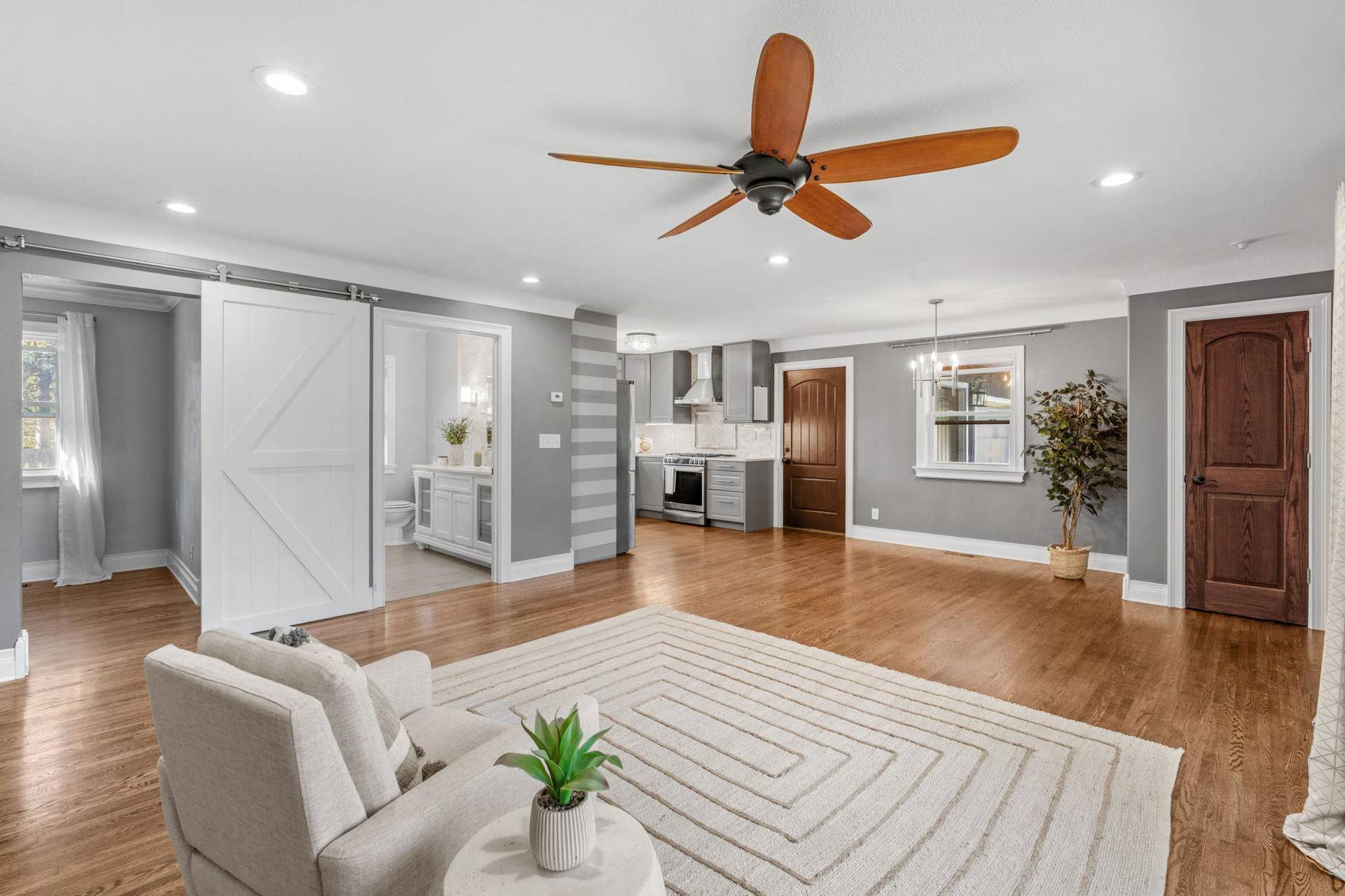 5645 141st Street N, Hugo, MN 55038 14-web-or-mls-5645 141st St N-14.jpg