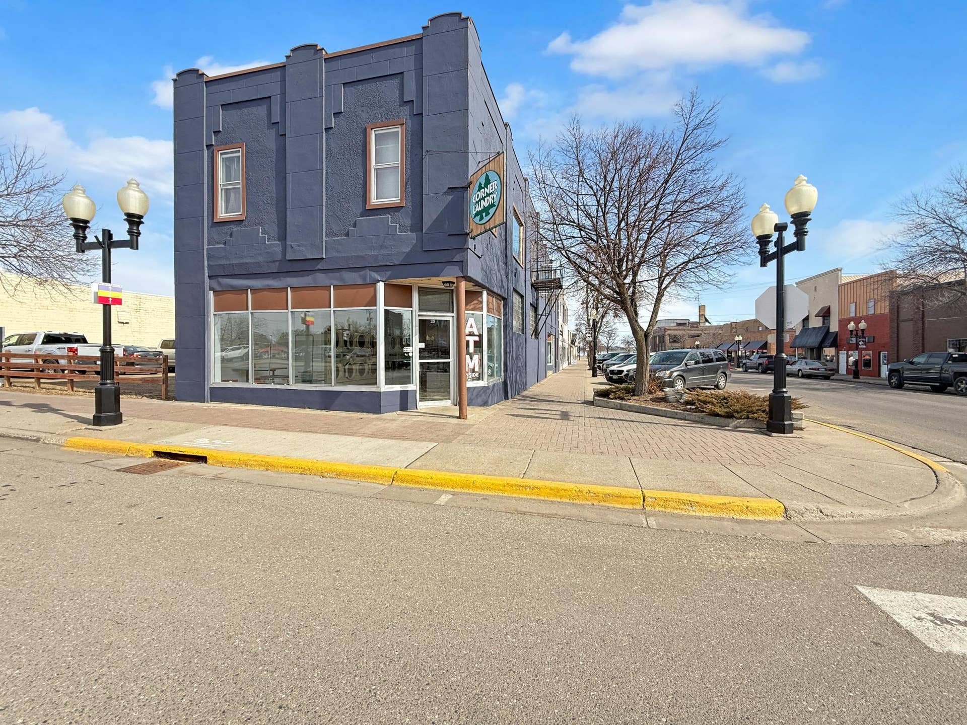 219 4th Street NW, Bemidji, MN 56601 8624c2ee2ea362e704f3cc46d532d52285dfc9d9 (1).jpg