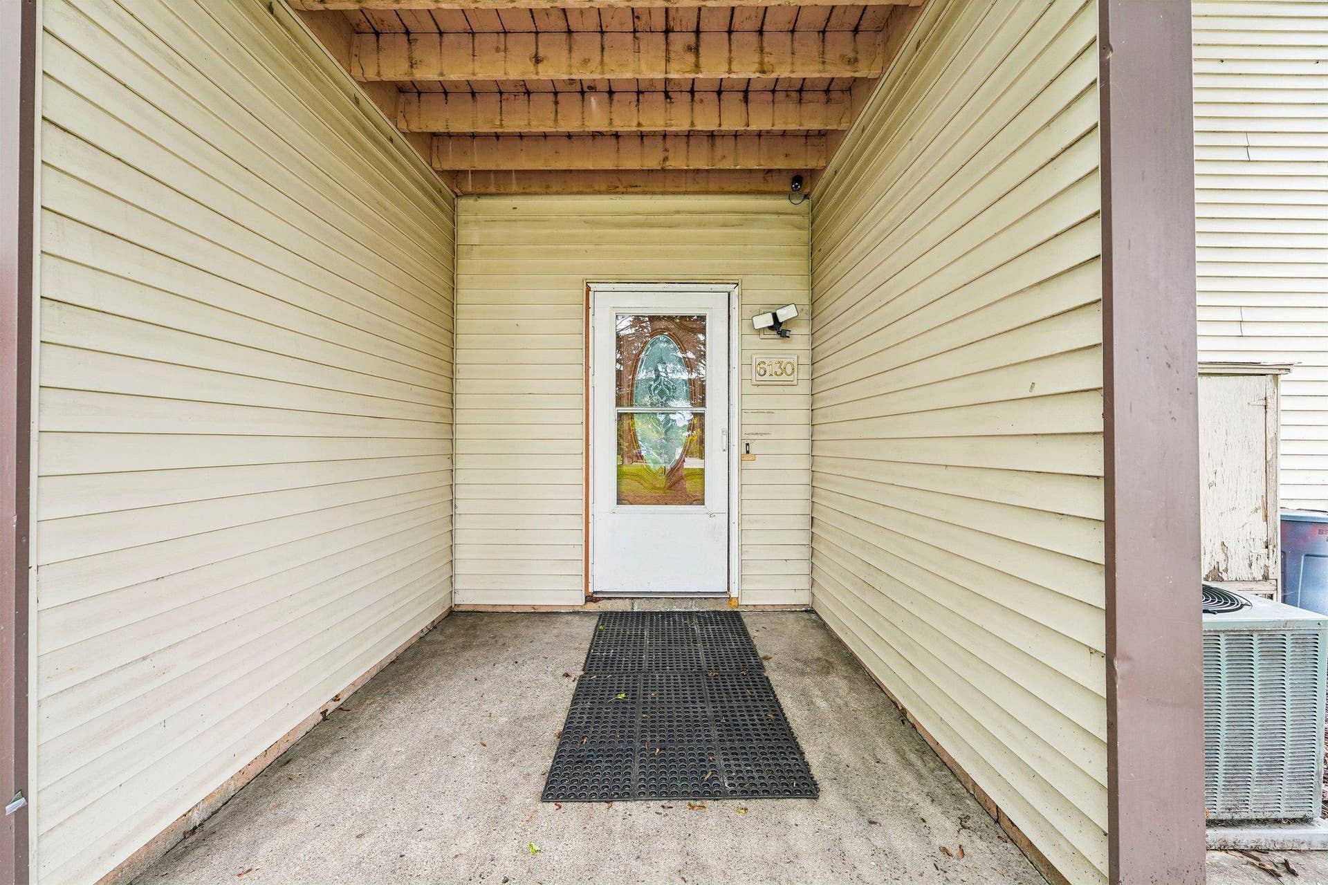 6130 72nd Lane N, Brooklyn Park, MN 55429 6130 72nd Lane N, Brooklyn Park, MN 55429