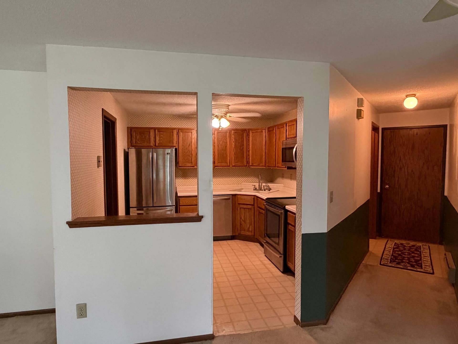 1570 Wheelock Lane, #104, 97, Saint Paul, MN 55117 1570 Wheelock Lane, #104, 97, Saint Paul, MN 55117