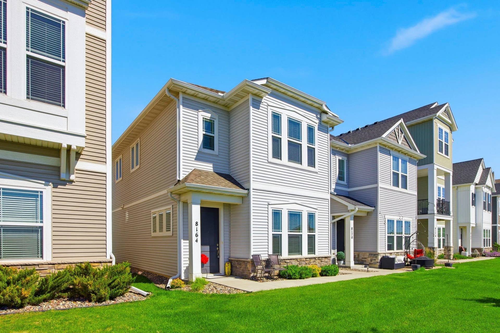 8164 Arrowwood Lane N, Maple Grove, MN 55369 Move-in-ready Maple Grove townhome near Central Park, Arbor Lakes, shopping, dining, and everyday conveniences