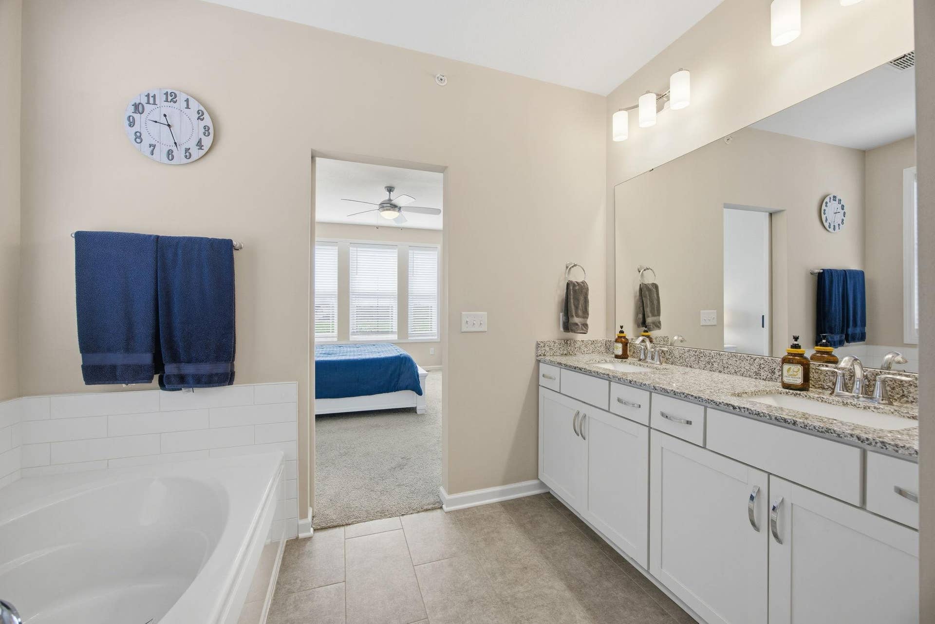 8164 Arrowwood Lane N, Maple Grove, MN 55369 Primary bathroom