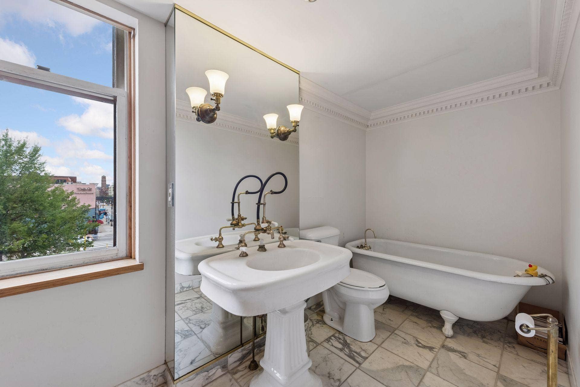 213 1/2 Washington Avenue N, 19, Minneapolis, MN 55401 213 1/2 Washington Avenue N, 19, Minneapolis, MN 55401