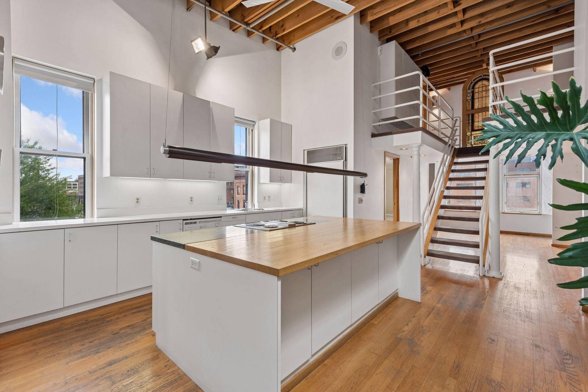 213 1/2 Washington Avenue N, 19, Minneapolis, MN 55401 213 1/2 Washington Avenue N, 19, Minneapolis, MN 55401