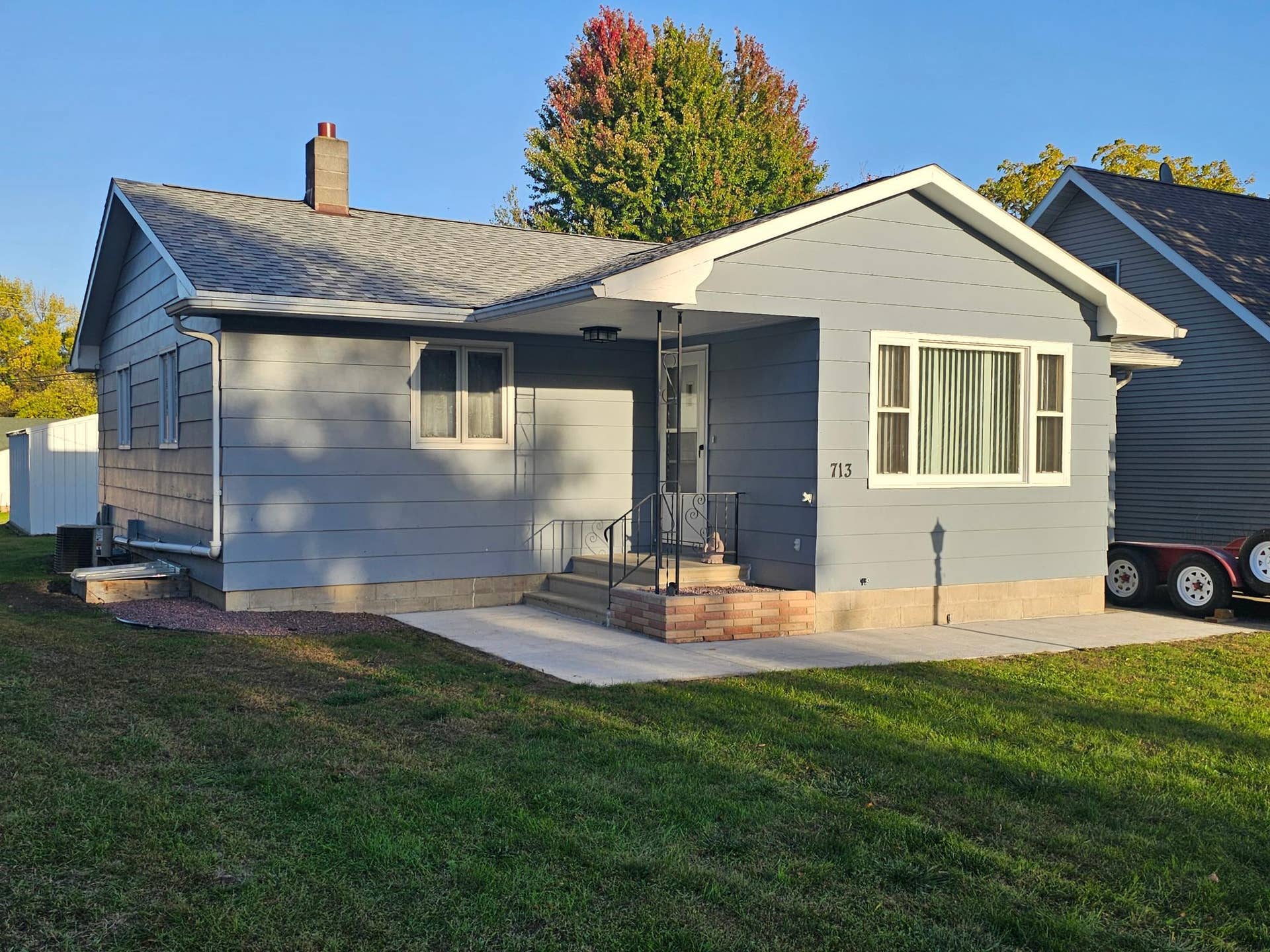 713 S Elm Street, Lamberton, MN 56152 Front