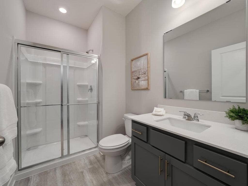 10691 Bent Pine Lane, Woodbury, MN 55129 10691 Bent Pne Ln Woodbury MN 55129 USA-019-019-Bathroom-MLS_Size.jpg