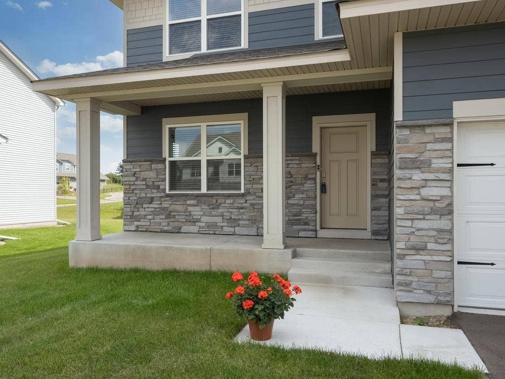 10691 Bent Pine Lane, Woodbury, MN 55129 003-050-Porch-1024x768.jpg