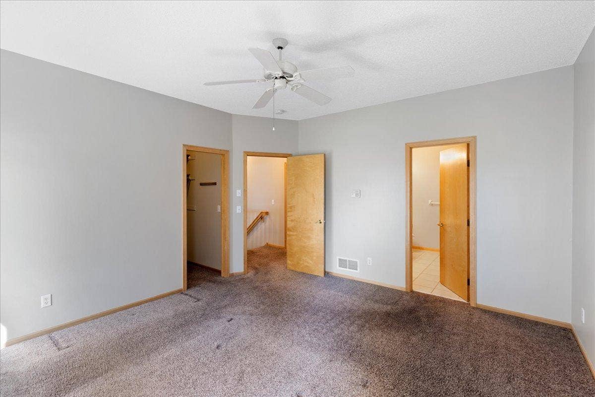 16891 88th Avenue N, Maple Grove, MN 55311 29-024.jpg