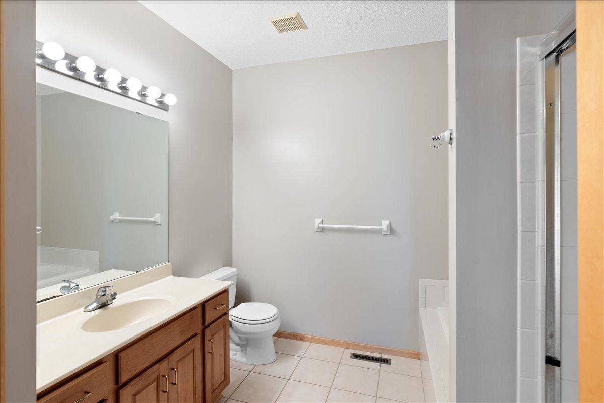 16891 88th Avenue N, Maple Grove, MN 55311 30-025.jpg