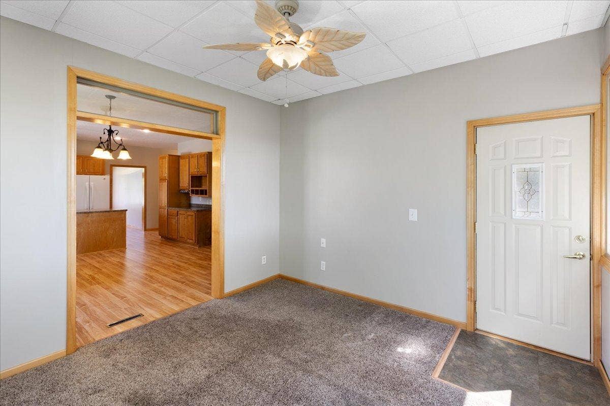 16891 88th Avenue N, Maple Grove, MN 55311 24-021.jpg