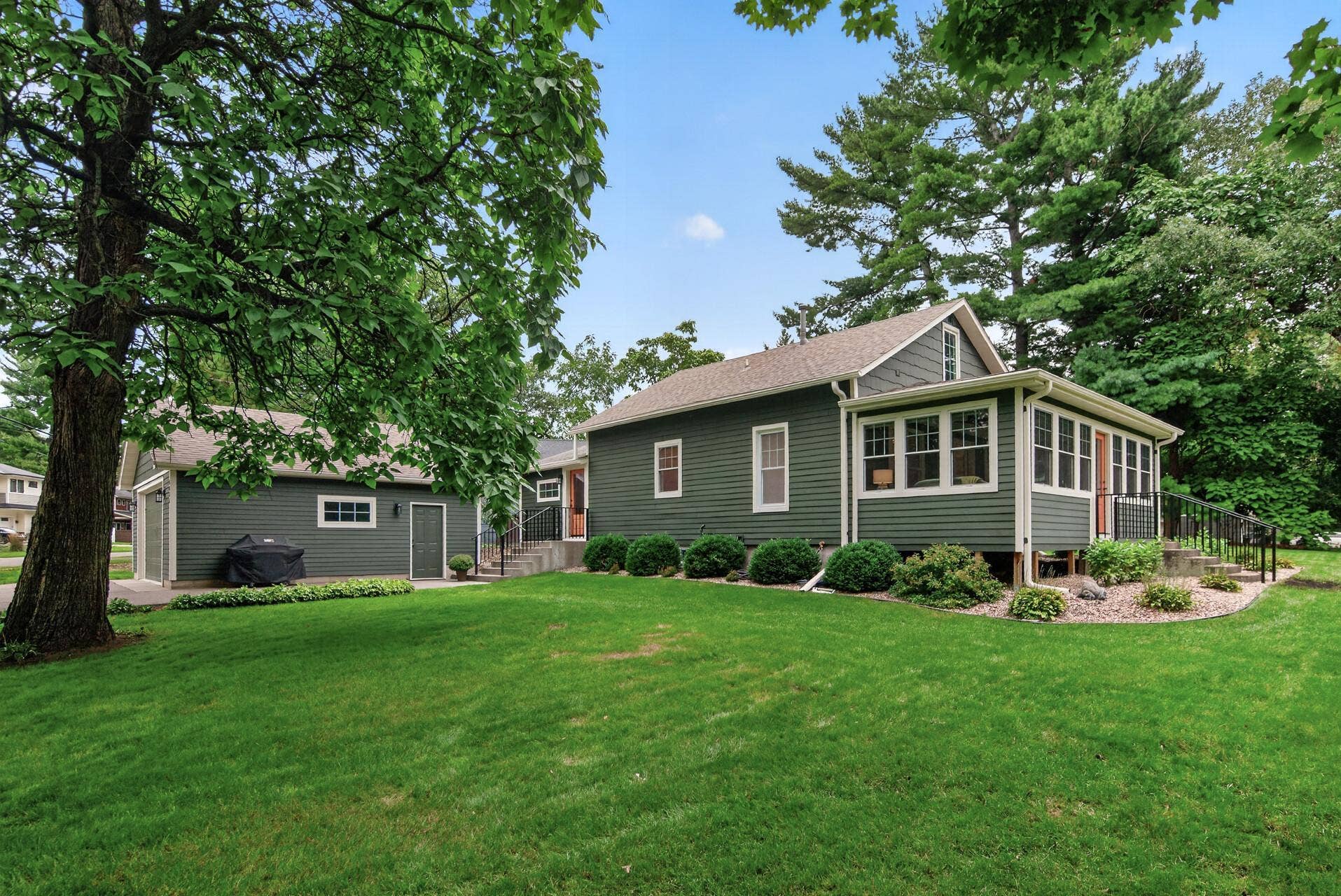 1835 Stillwater Street, White Bear Lake, MN 55110 1835 Stillwater Street, White Bear Lake, MN 55110