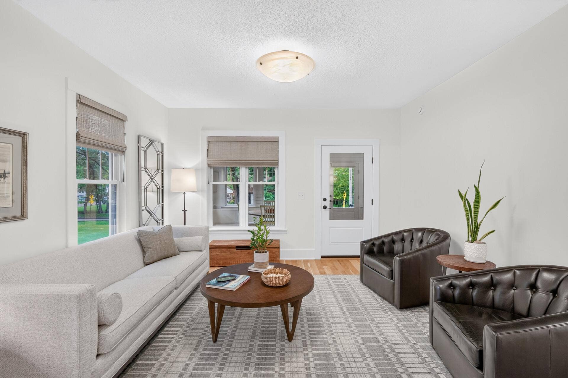 1835 Stillwater Street, White Bear Lake, MN 55110 1835 Stillwater Street, White Bear Lake, MN 55110