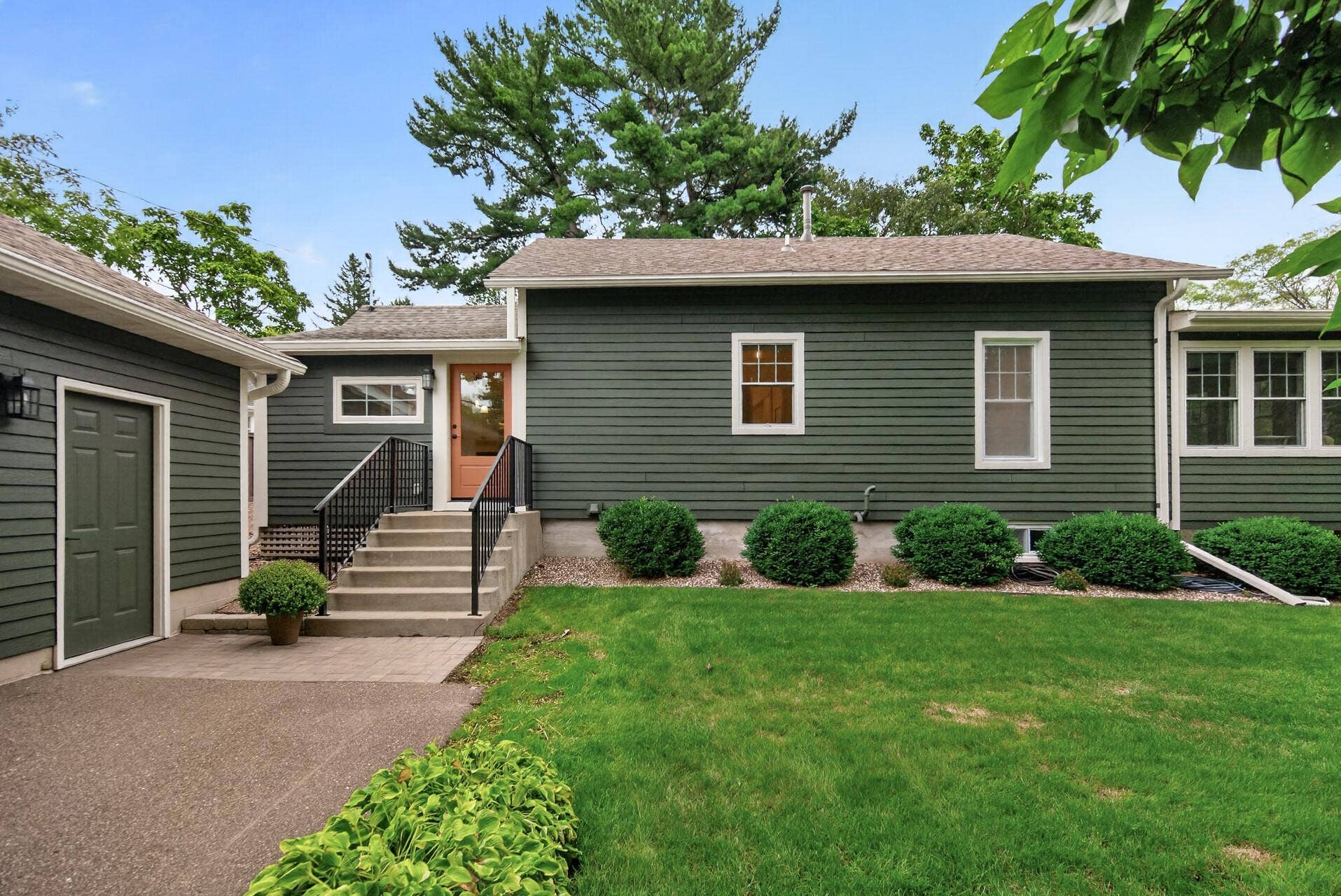 1835 Stillwater Street, White Bear Lake, MN 55110 1835 Stillwater Street, White Bear Lake, MN 55110