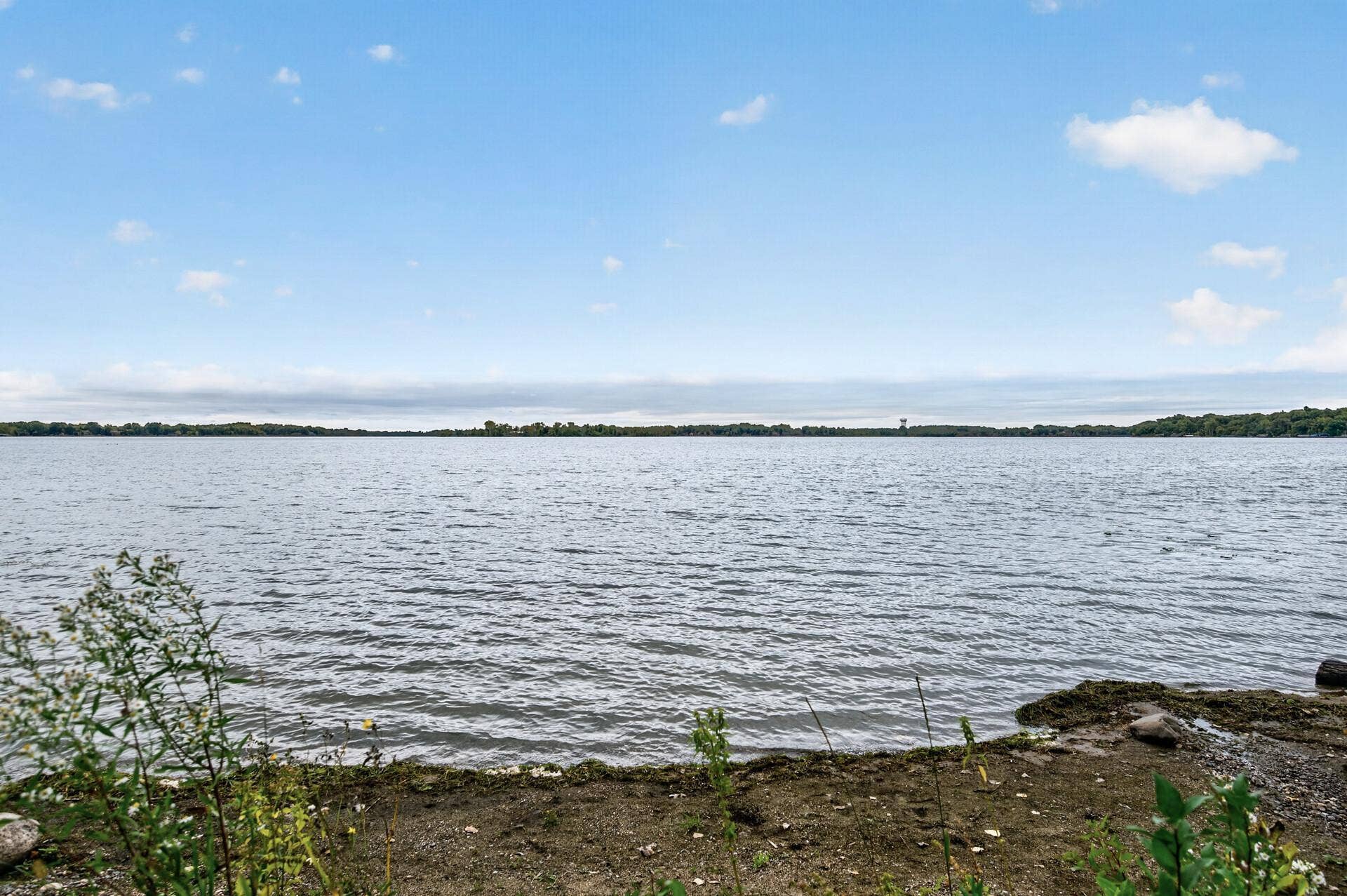 1835 Stillwater Street, White Bear Lake, MN 55110 1835 Stillwater Street, White Bear Lake, MN 55110