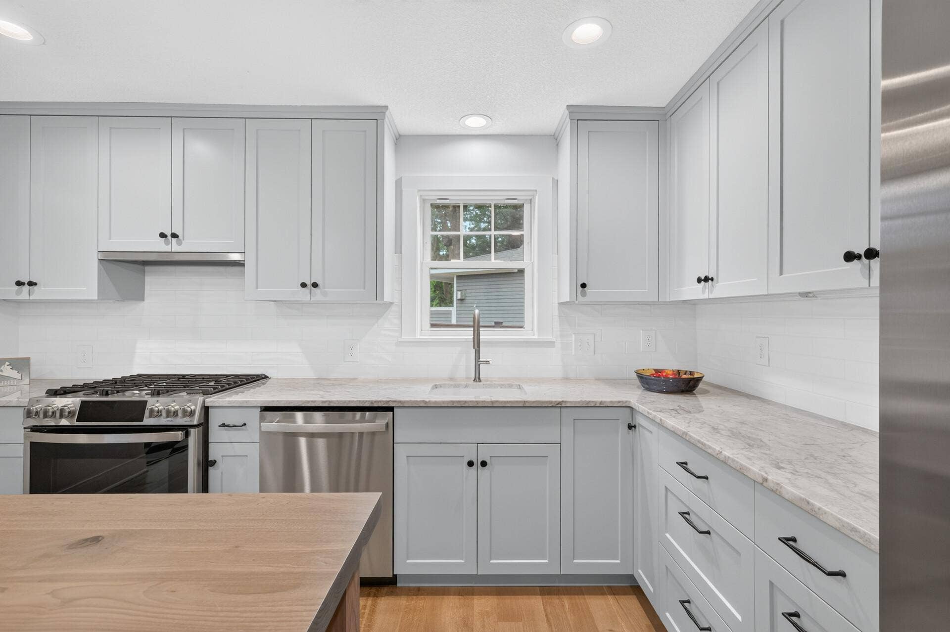 1835 Stillwater Street, White Bear Lake, MN 55110 1835 Stillwater Street, White Bear Lake, MN 55110