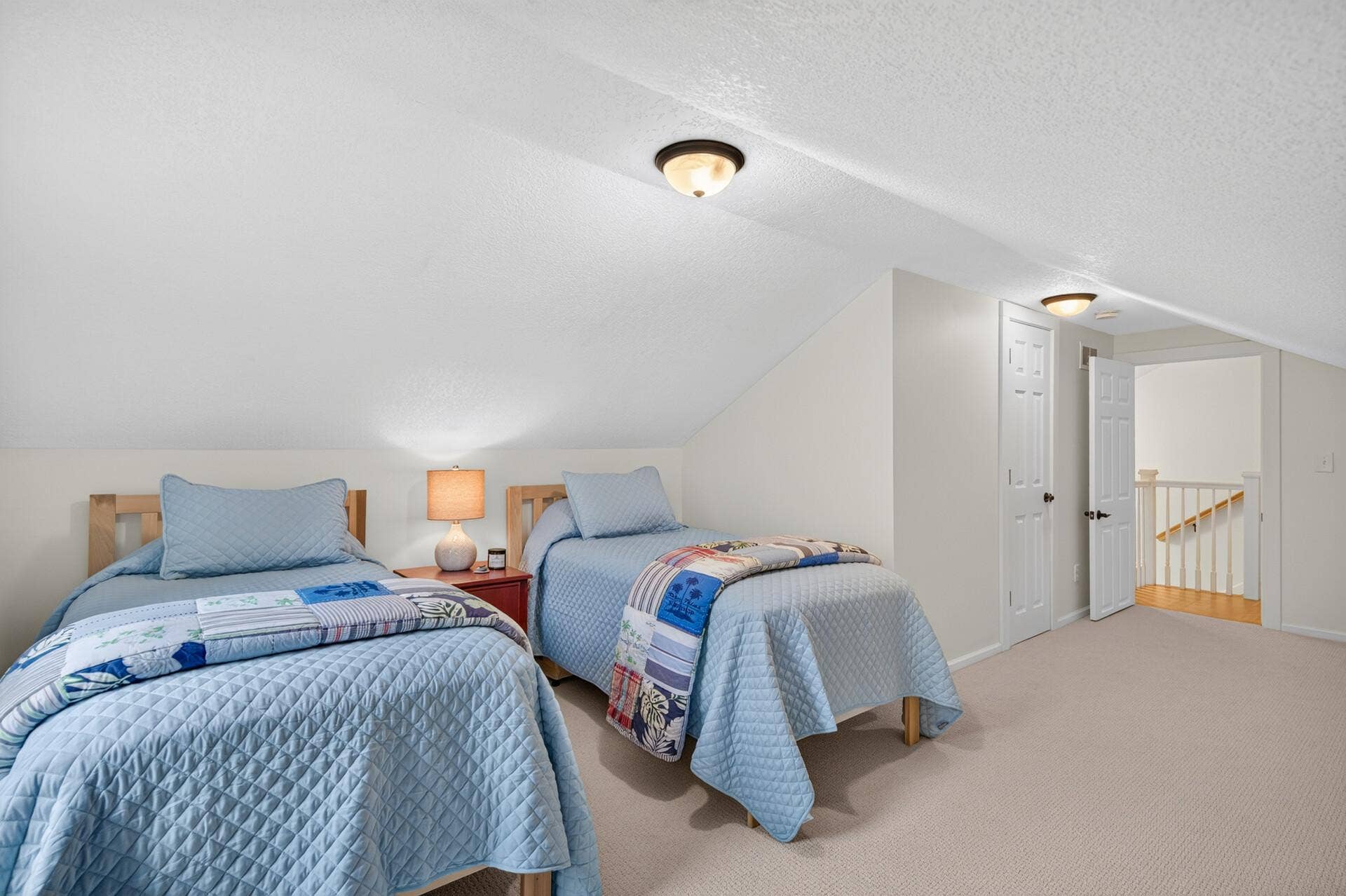 1835 Stillwater Street, White Bear Lake, MN 55110 1835 Stillwater Street, White Bear Lake, MN 55110