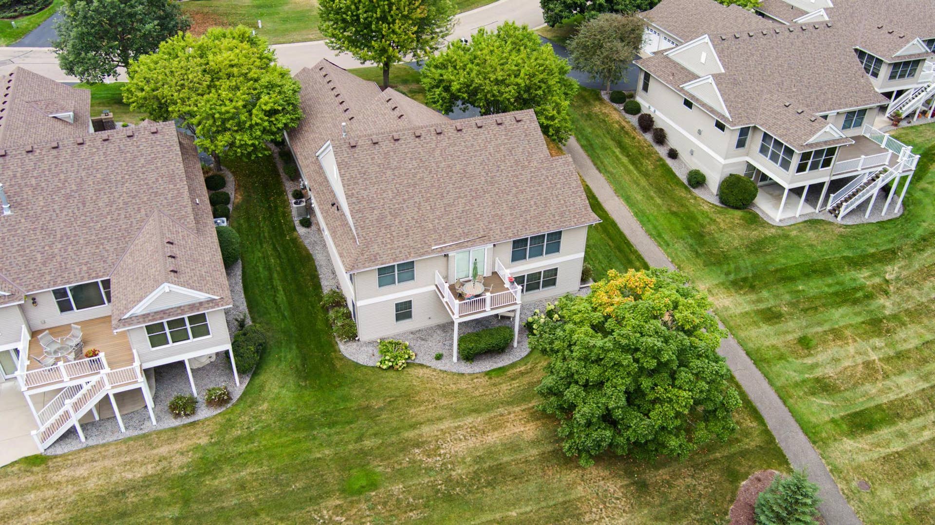 9753 Wedgewood Circle, Woodbury, MN 55125 9753 Wedgewood Circle, Woodbury, MN 55125