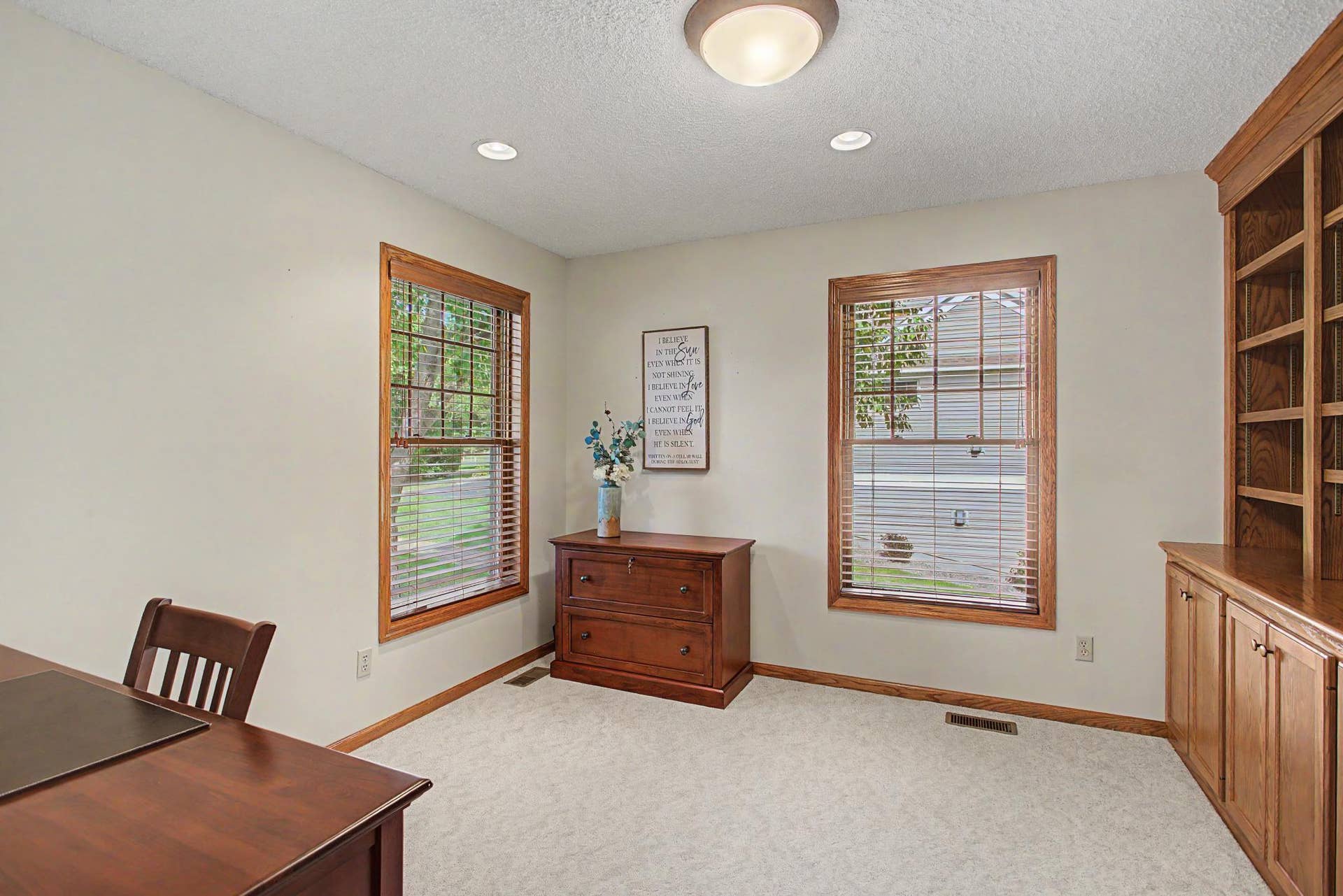 9753 Wedgewood Circle, Woodbury, MN 55125 9753 Wedgewood Circle, Woodbury, MN 55125