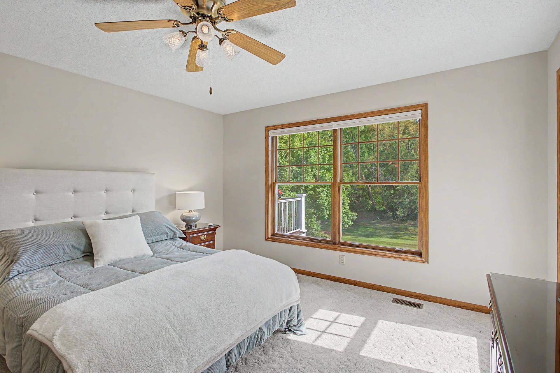 9753 Wedgewood Circle, Woodbury, MN 55125 9753 Wedgewood Circle, Woodbury, MN 55125
