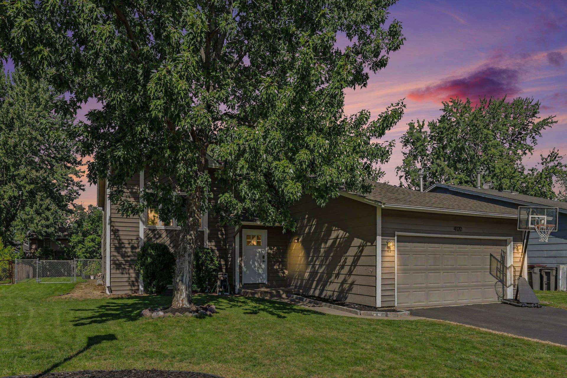 4120 W 137th Street, Savage, MN 55378 001_file_8539.jpg